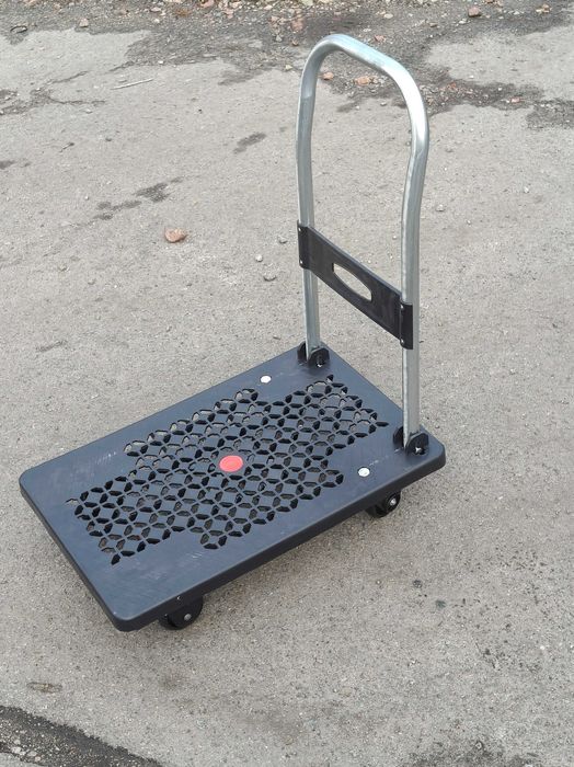 Маленькие тележки для  негабаритного груза