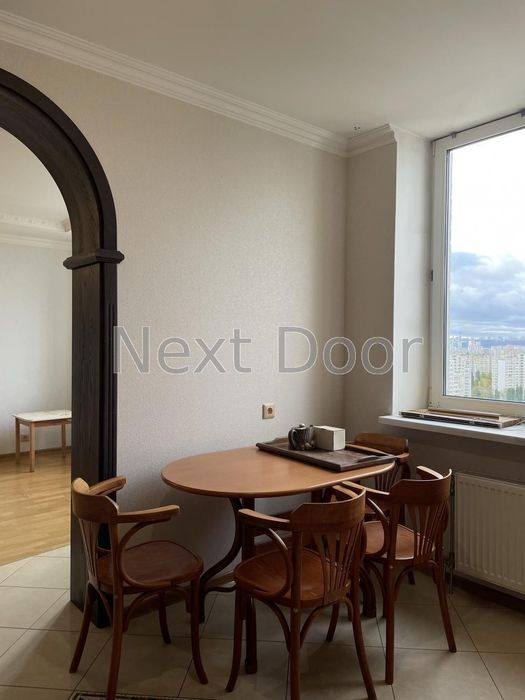 БЕЗ КОМІСІЇ! Продається 2-рівнева квартира 15хв від м.Харківська