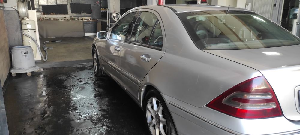 Mercedes c220 automatico w203
