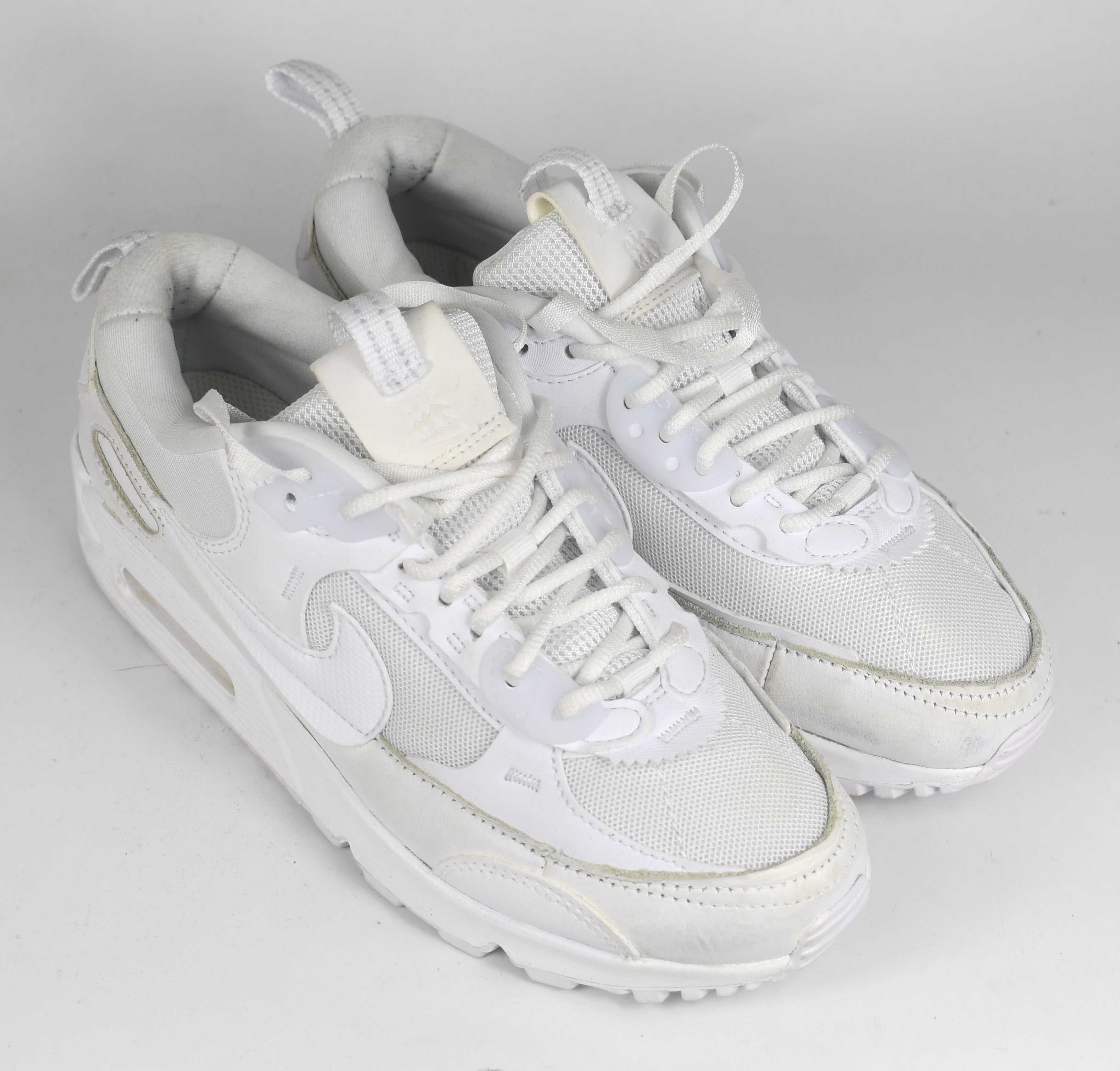 Używane  NIKE AIR MAX 90 FUTURA rozmiar 36,5