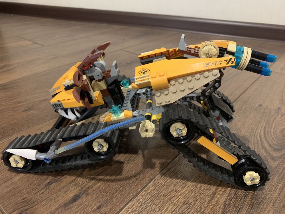 Lego Chima Королевский охотник Лавала набор 70005 (оригинал)