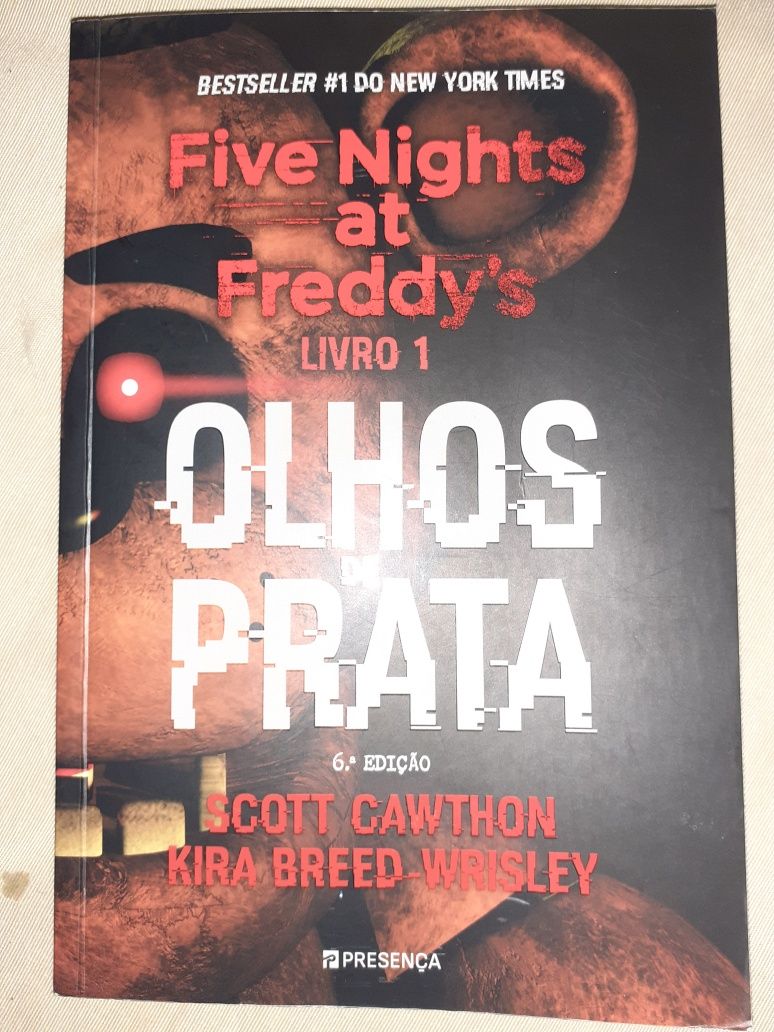 Livro Olhos de Prata está Bom e exelente estado