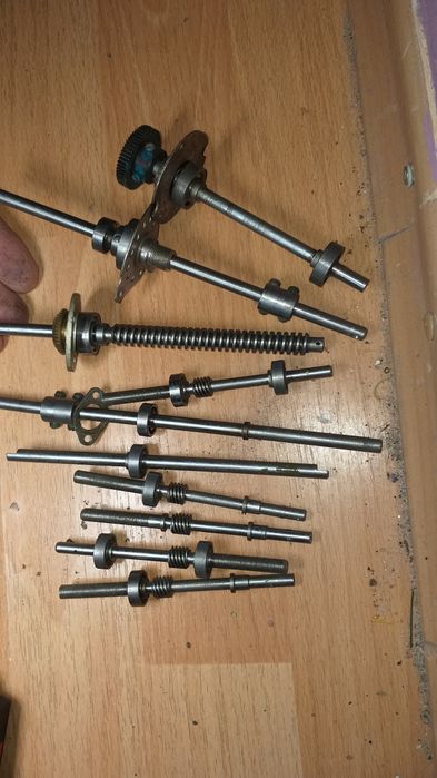 Подшипники,валы,шестерни детали советские заводские запасы