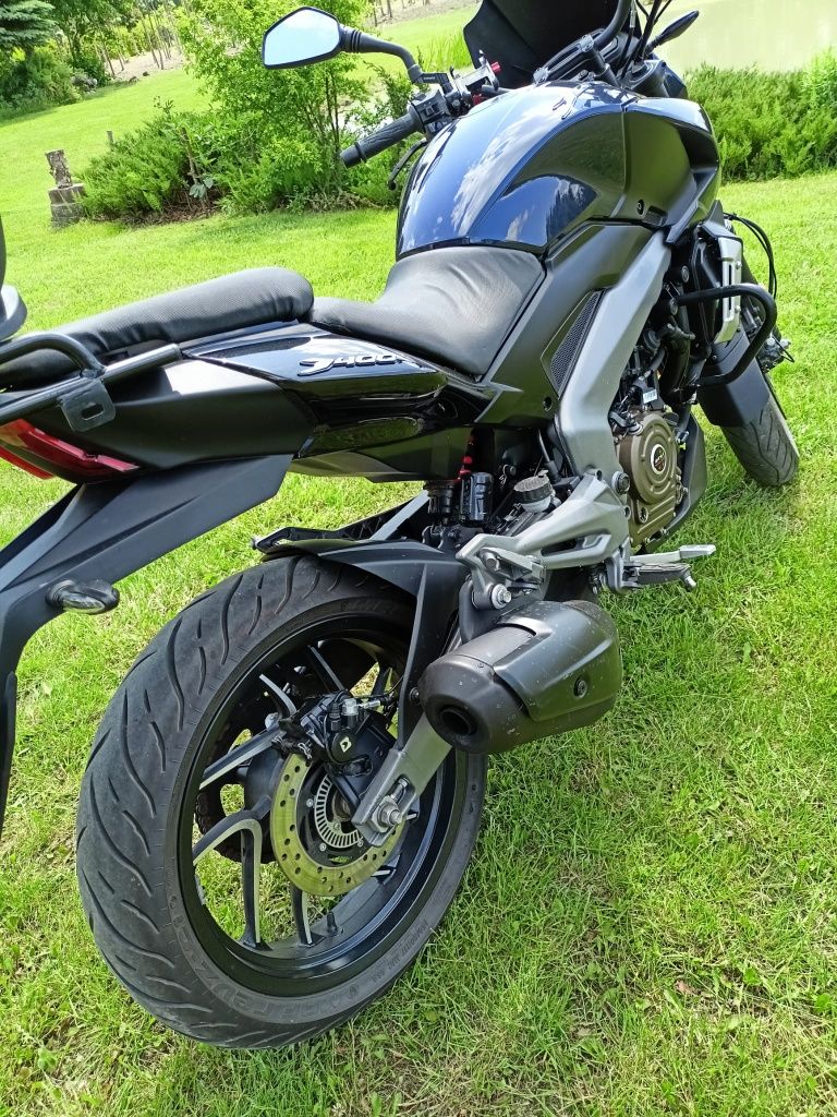 Bajaj Dominar 400