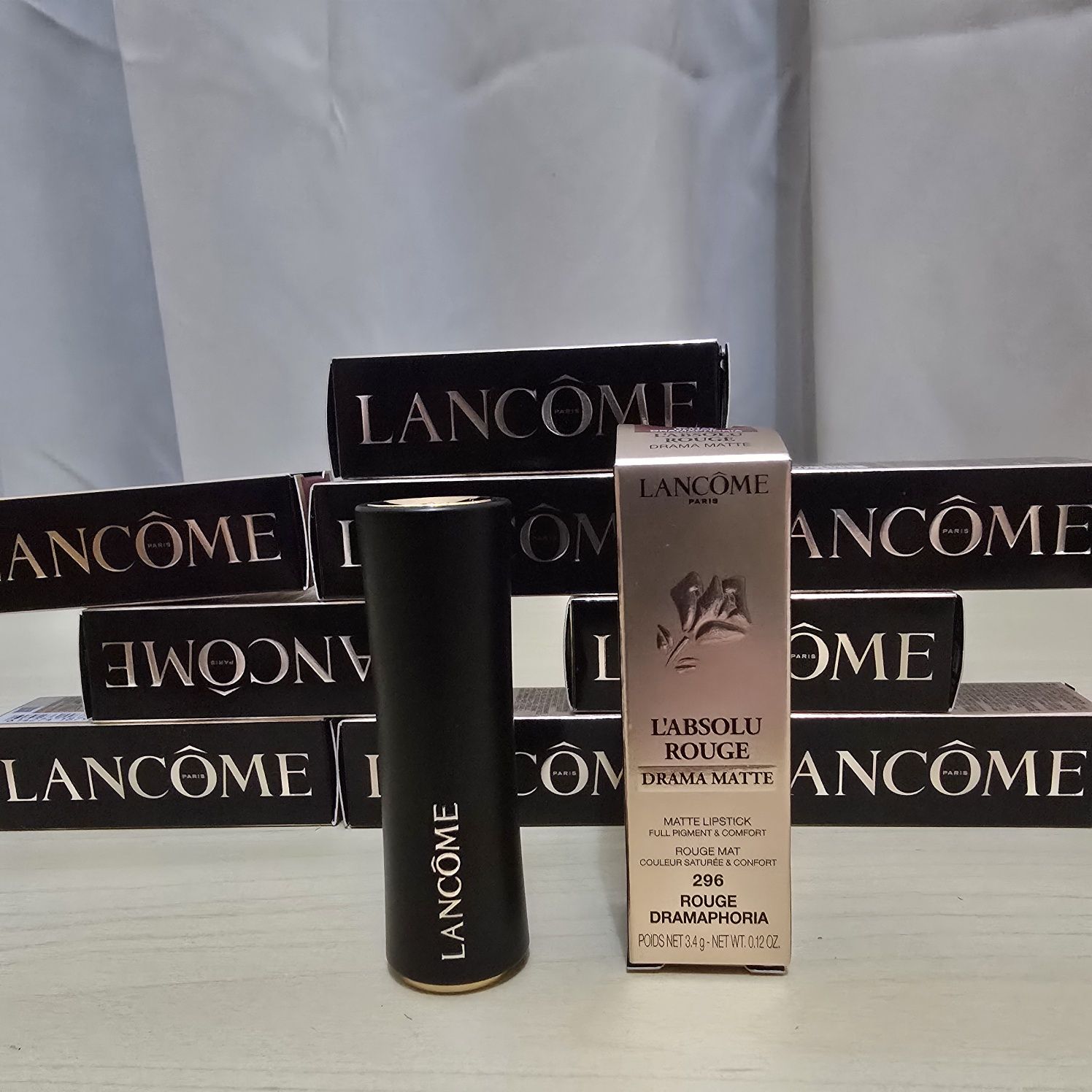 Lancome L'Absolu Rouge Drama Matte matowa pomadka do ust 296. Original