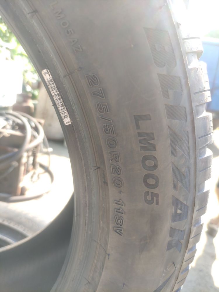 Резина 275/50 r 20 Bridgestone Blizzak LM 005