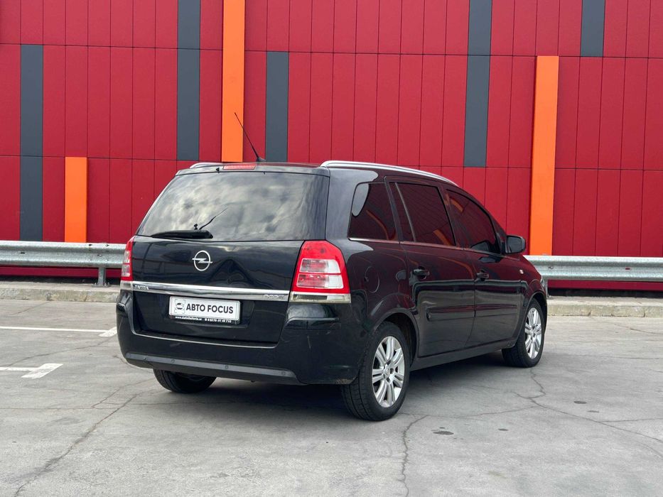 В продажі Opel Zafira 2012 року Можливий обмін/розстрочка