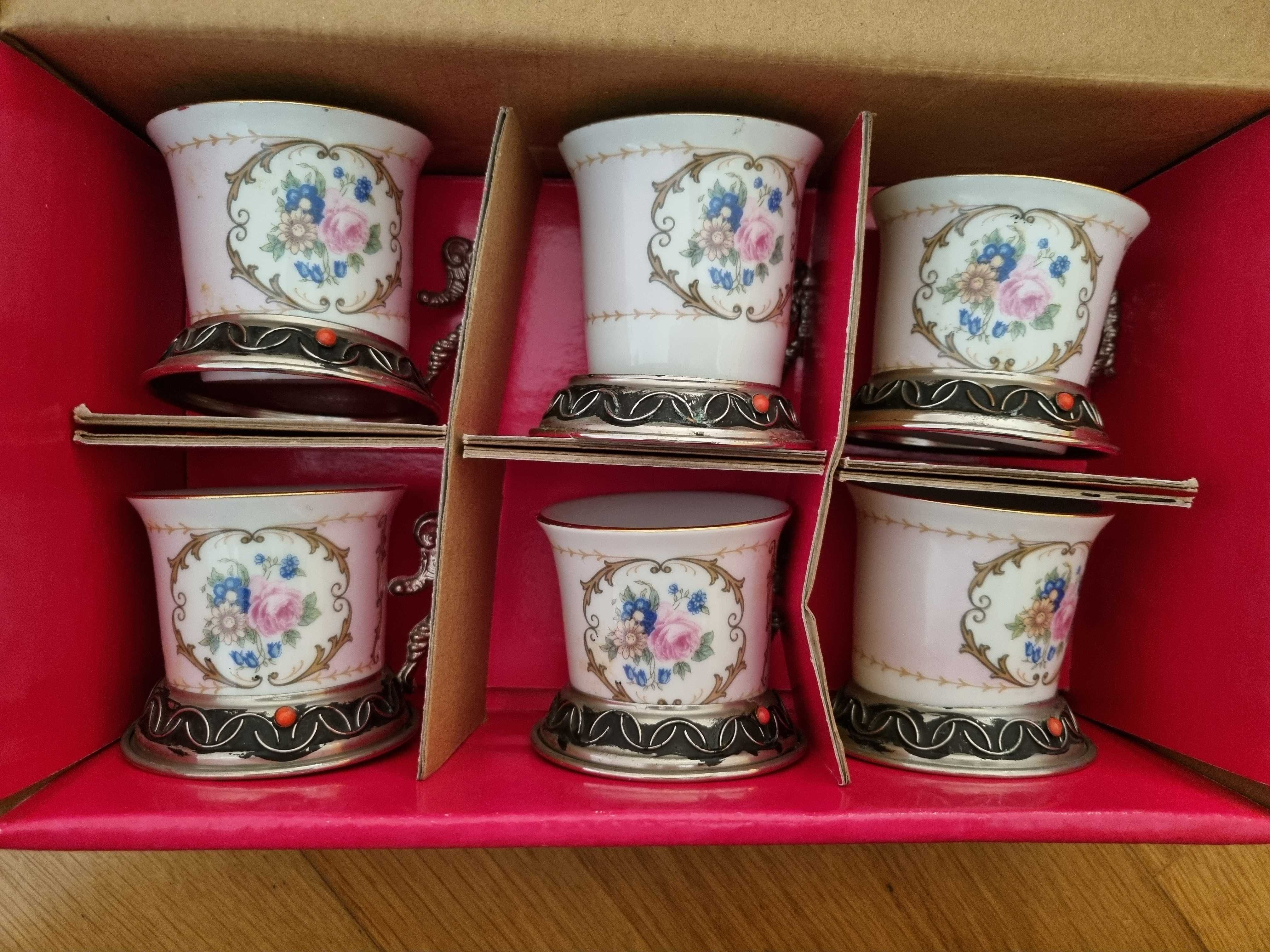 Porcelanas Vizavi Conjunto 6 chávenas com suportes