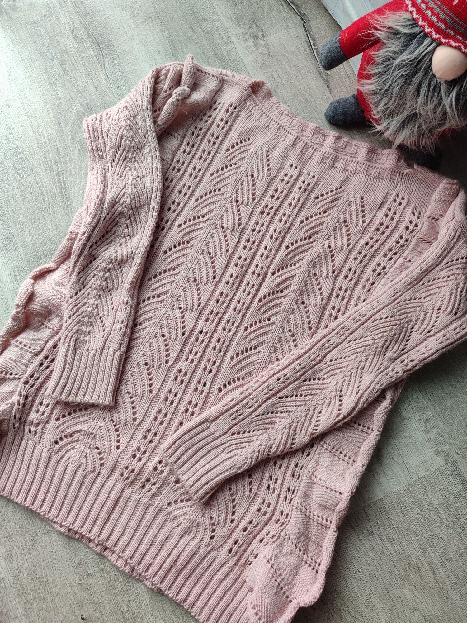Sweter ażurowy warkocz falbana