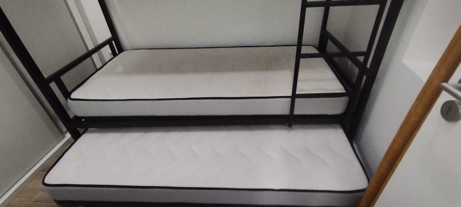 beliche com 3 colchões
