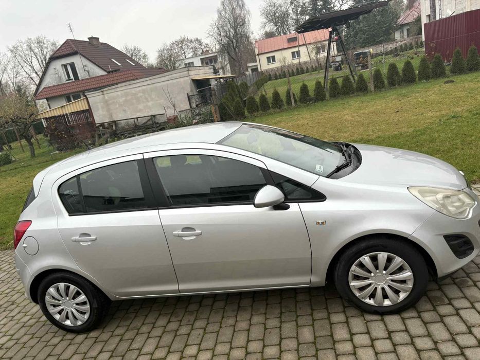 Opel Corsa 2011. 1.3 CDTI
