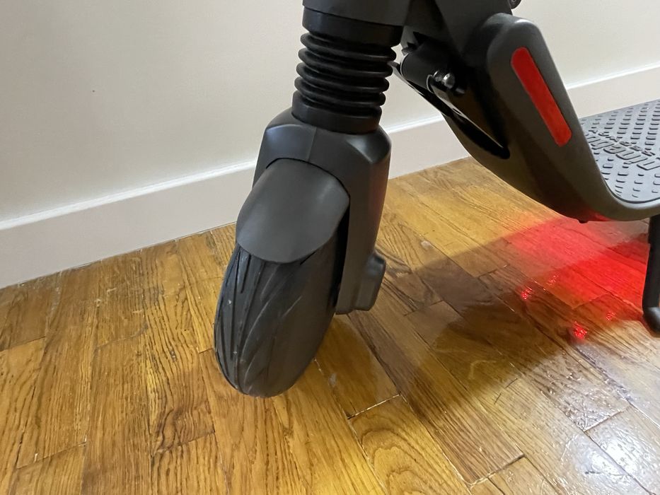 Електросамокат Segway Ninebot KickScooter ES series