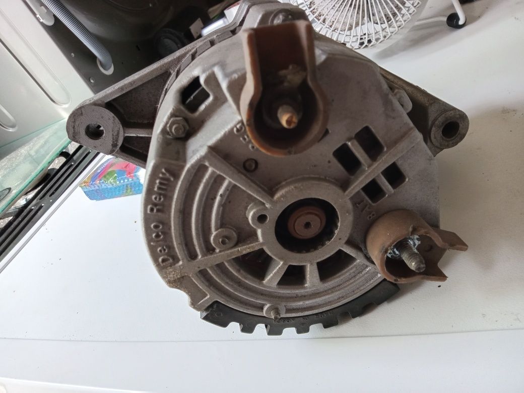 Alternator Opel omega