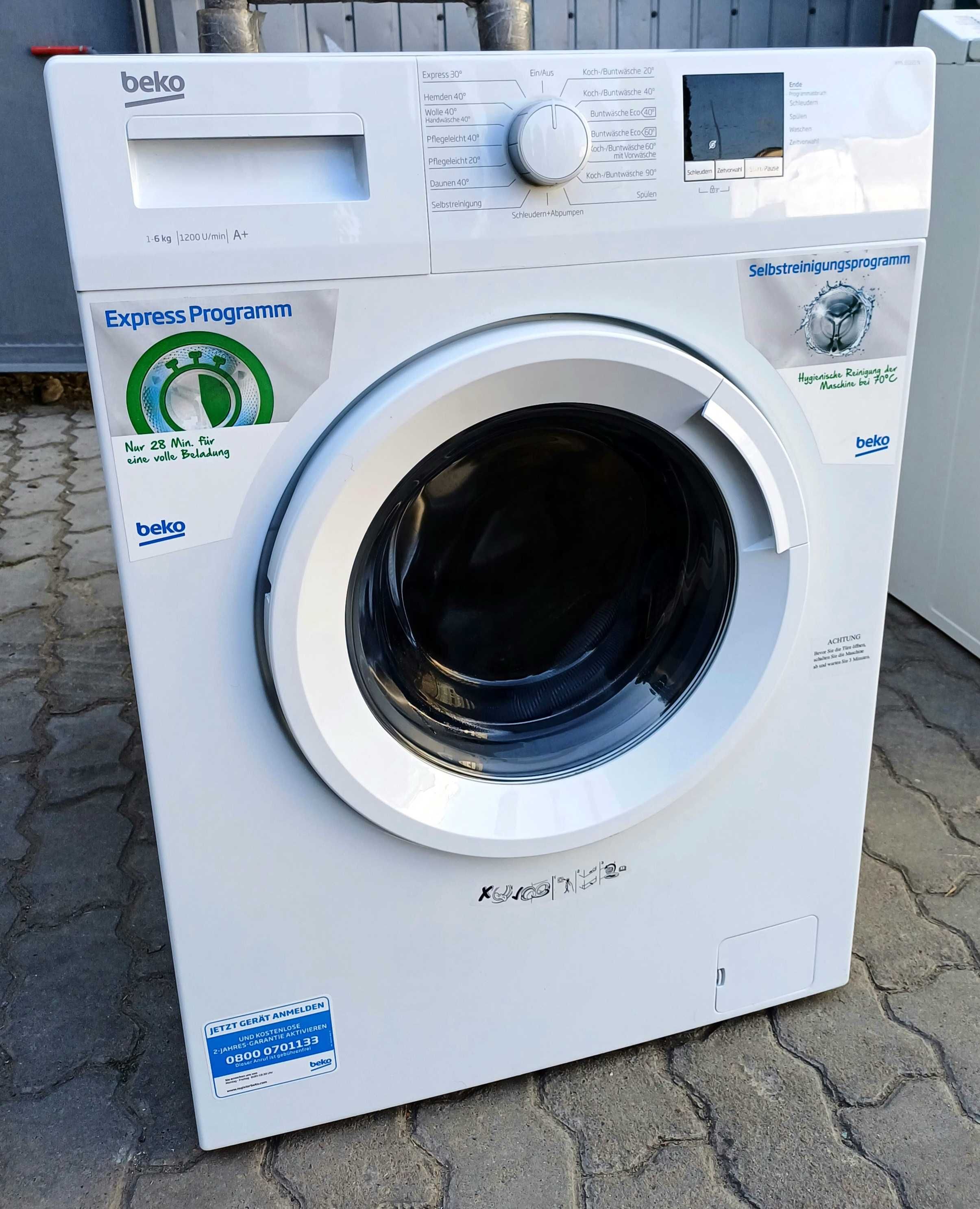 Вузька пральна машина 40см 1200об Беко Beko WML 61221 N б/в