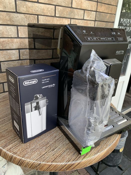 Кофемашина Delonghi  Eletta Cappuccino