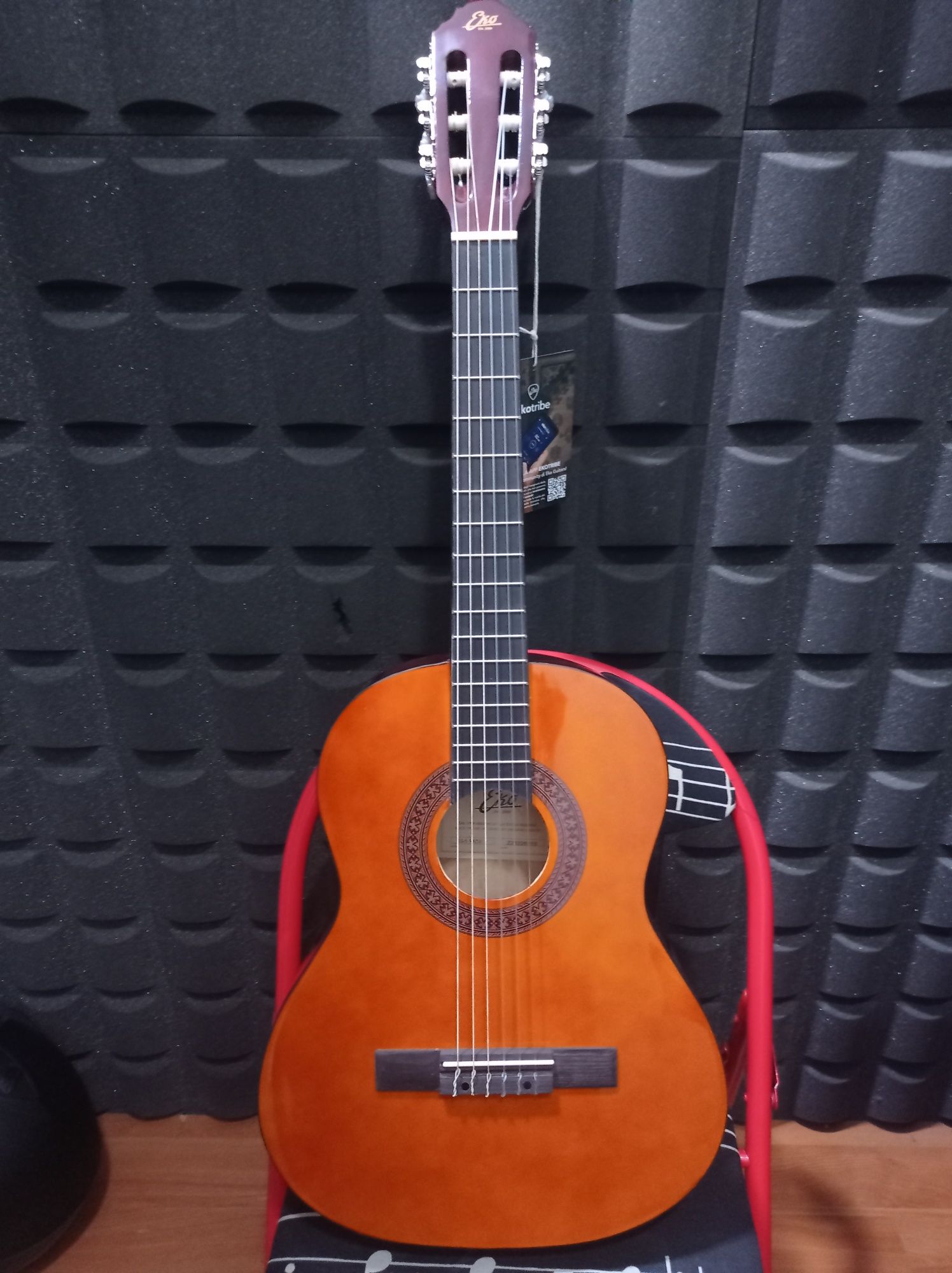 Guitarra nova de 3/4