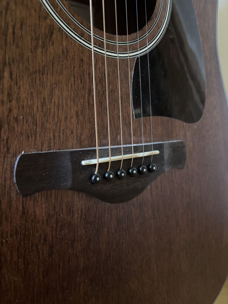 Gitara akustyczna Ibanez