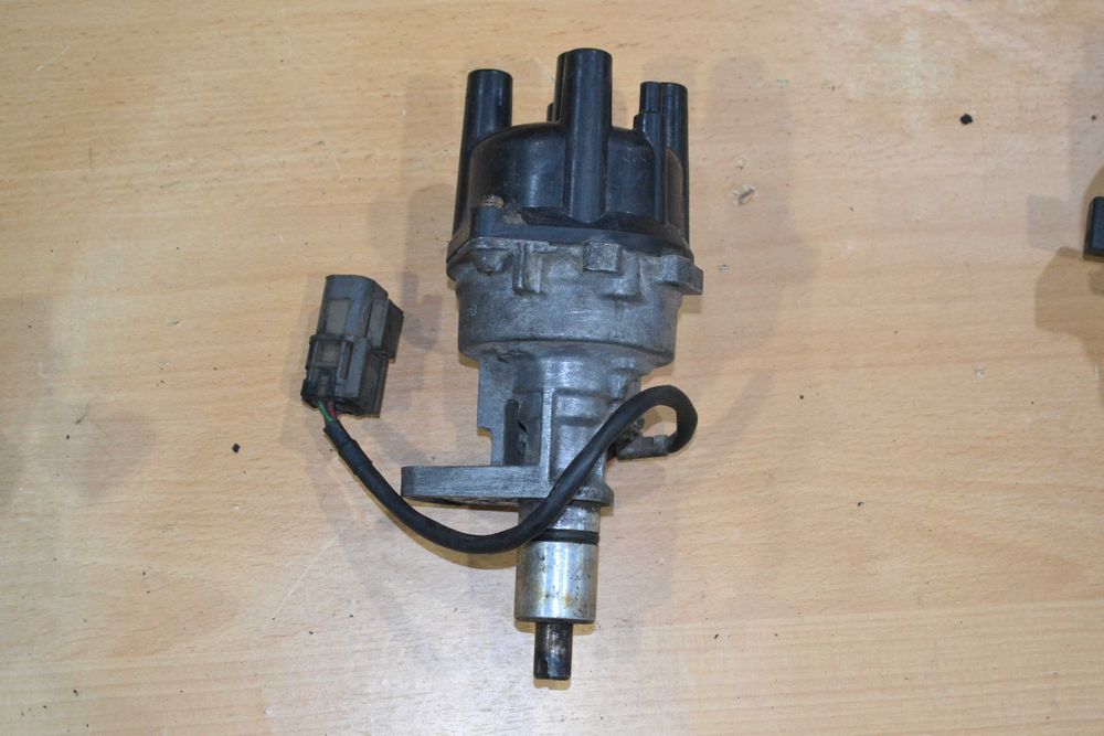 Трамблер Nissan Micra K10 1.2 BENZ 1986-1992 T4T84471 2210027M17