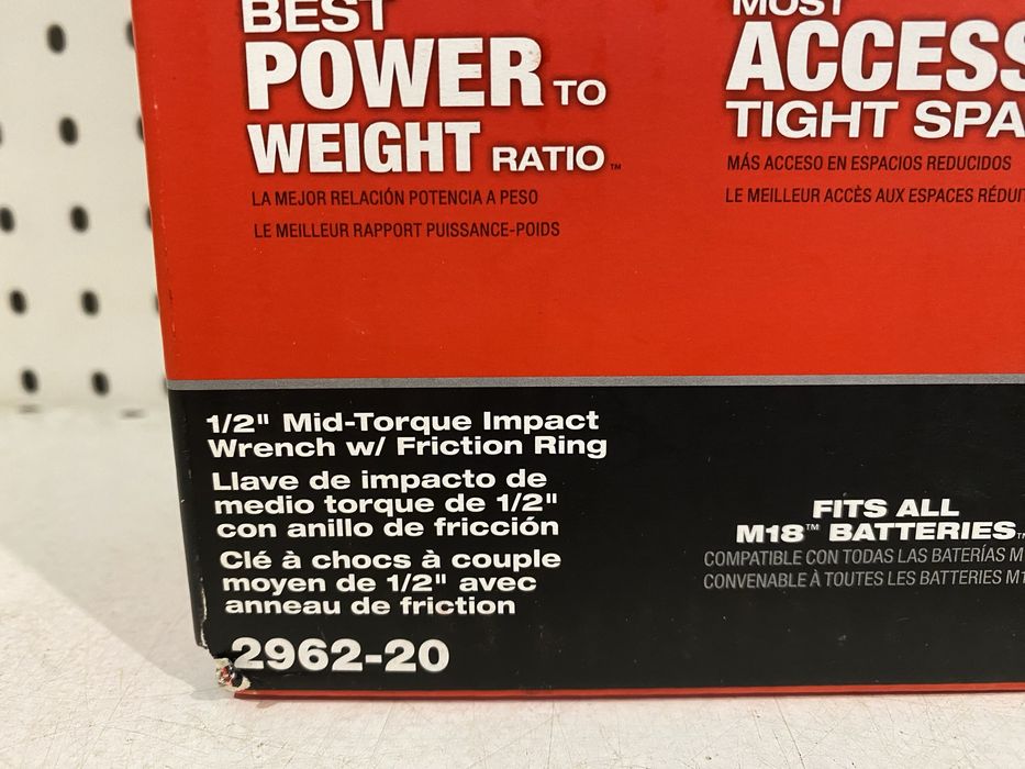 Milwaukee M18 Fuel 2962-20 гайковерт 881 Нм оригінал США