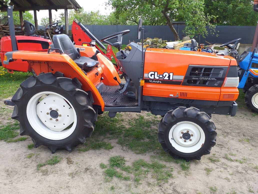 Mini Traktorek Kubota GL21 21km3cylindry Orginal Rewers Zadbany 550mtg