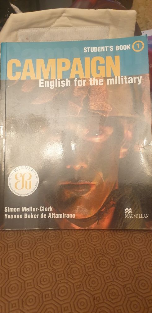 Livro campaign english fir the military