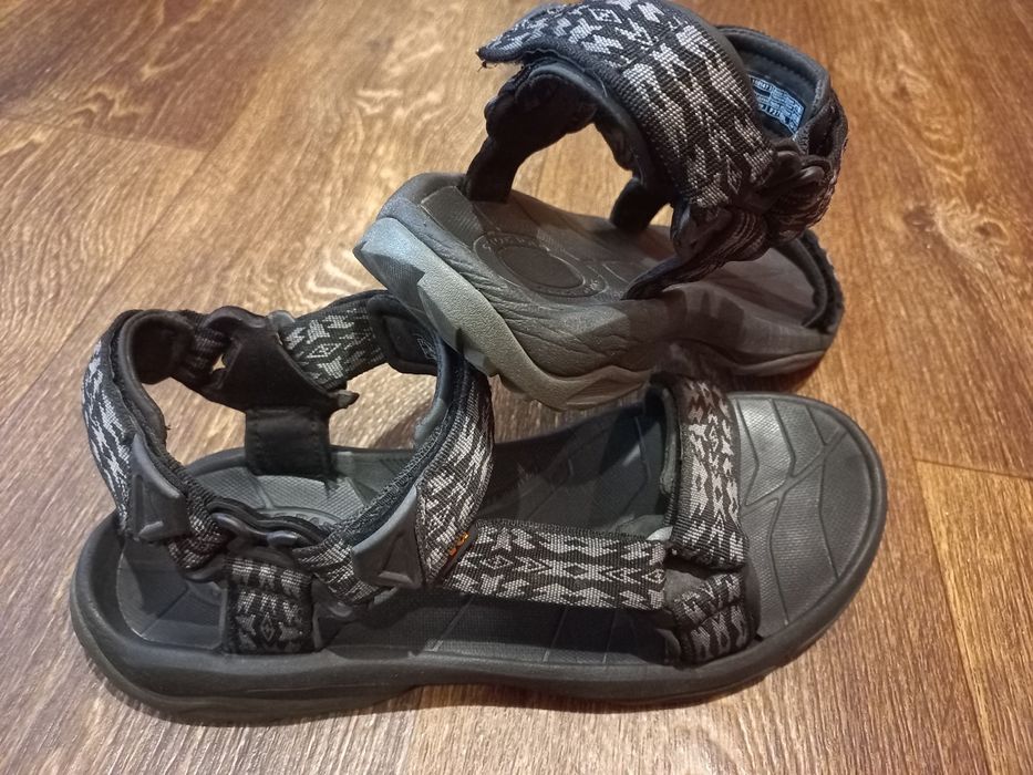 Сандалии TEVA 44,5 размер