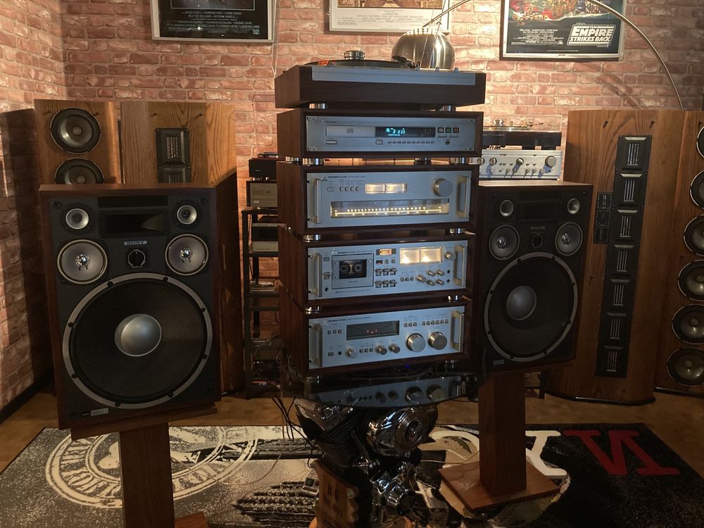 Studio Retrospekcja Zestaw Audio Mitsubishi Sony