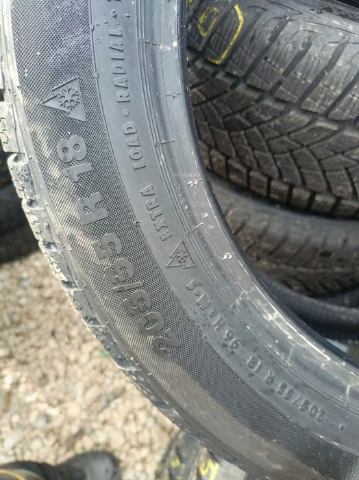 Nowe opony zimowe 205/55/18 Continental 2 szt 2022r