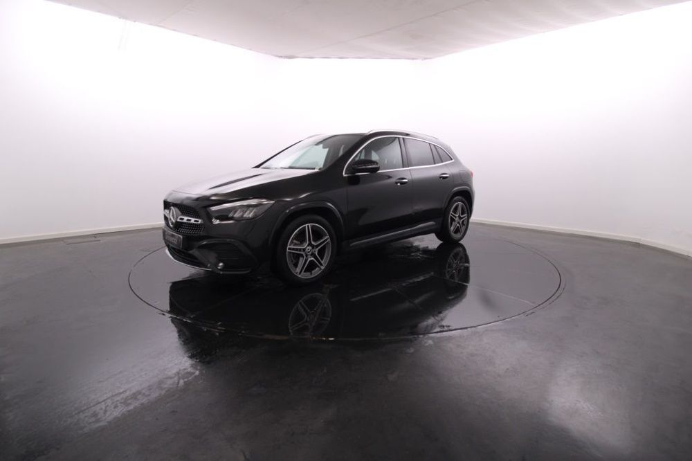 Mercedes-Benz GLA 180 d AMG Line