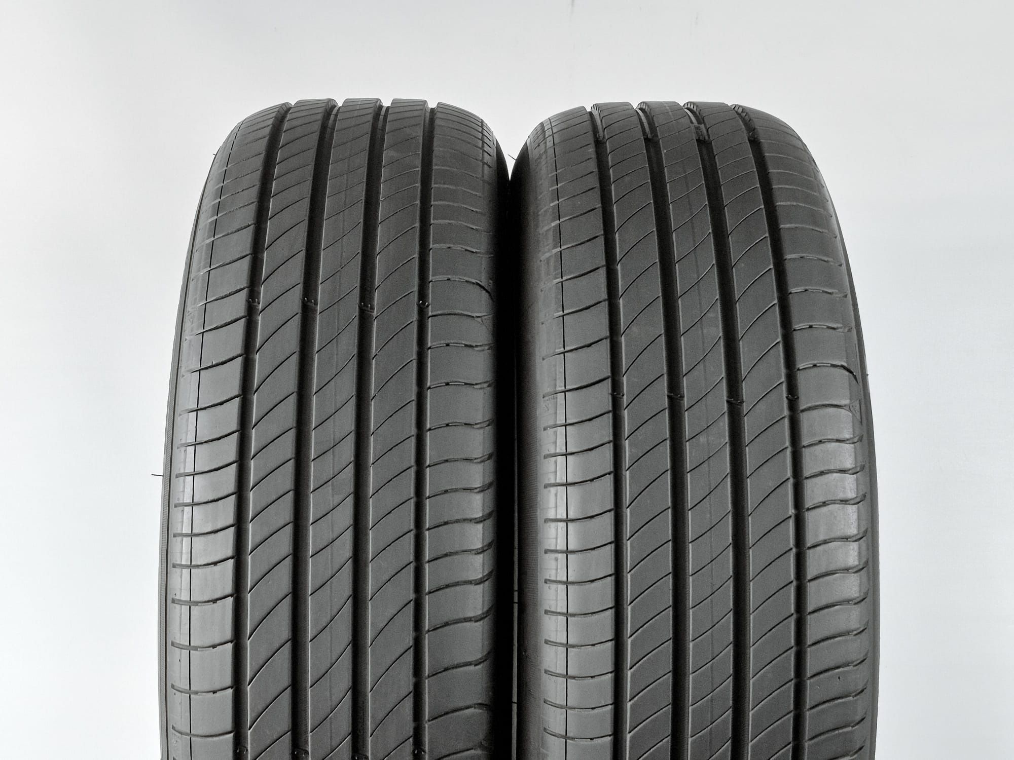 2x215/65 R17 Michelin Primacy 4 S2