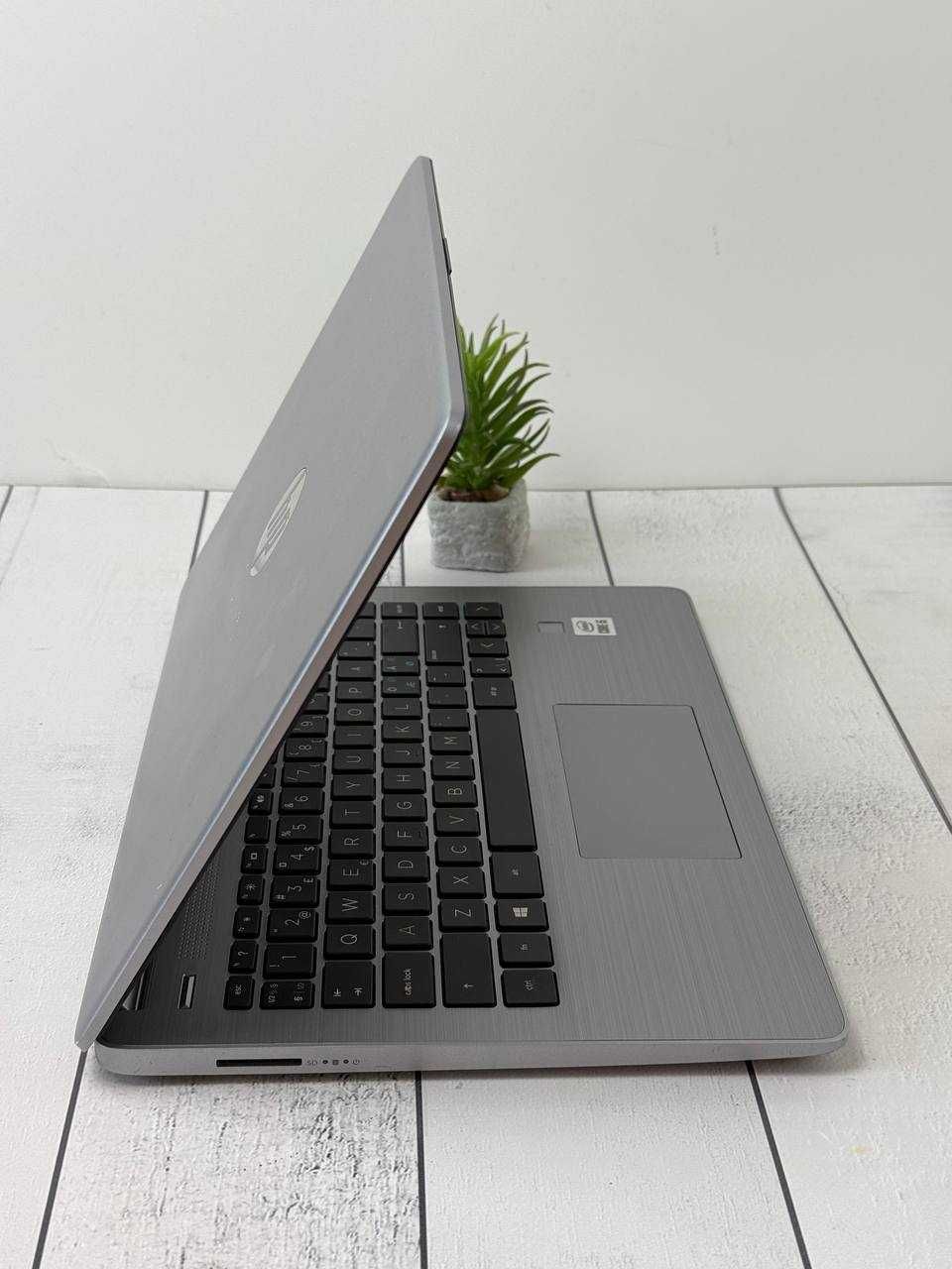 HP 340S G7 i5-1035G1 8ram ssd 256 Full HD ЦІНОПАД ! КУПЛЯЙ ПОКИ Є !