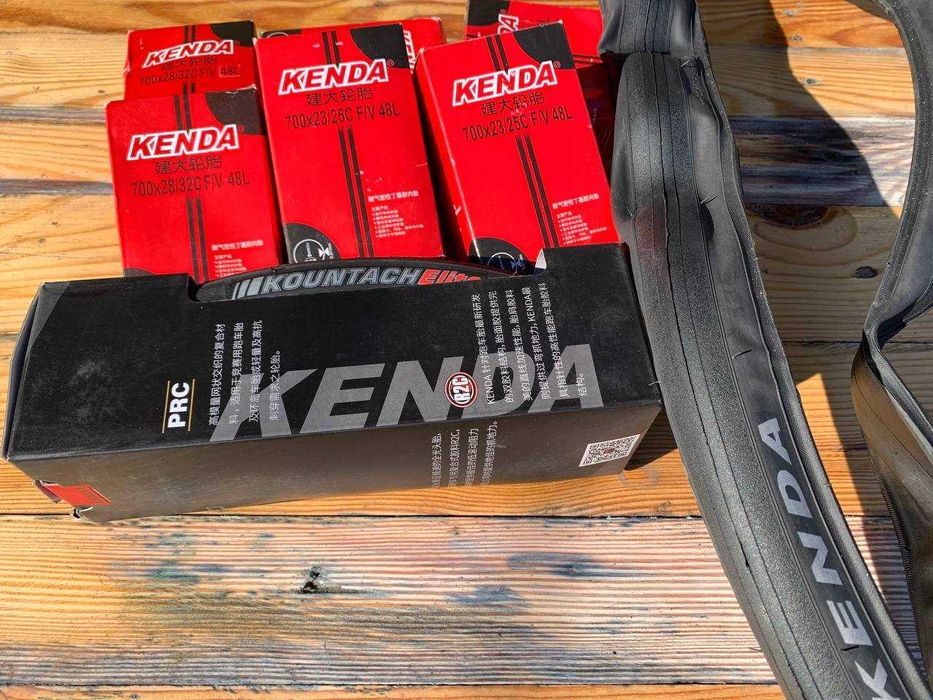 велосипедна шоссейна покришка Kenda Kountach K1092-700x28C-120TPI