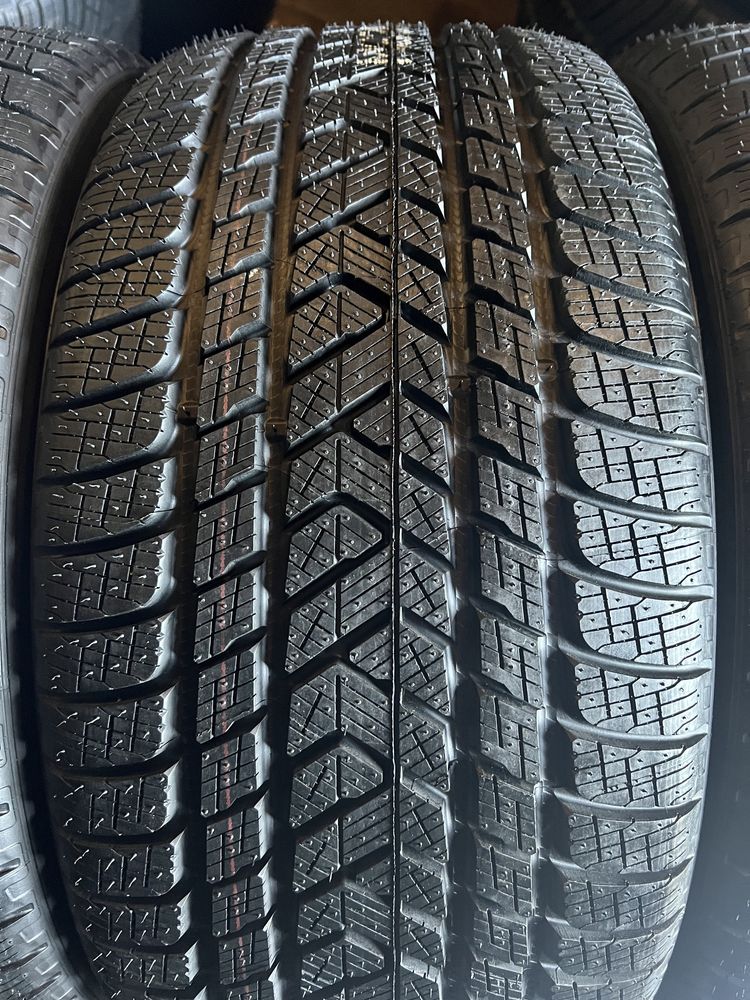 285/40/20+255/45/20 R20 Pirelli Scorpio Winter 4шт новые зима