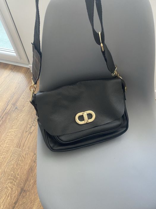 Torebka czarna ze skóry