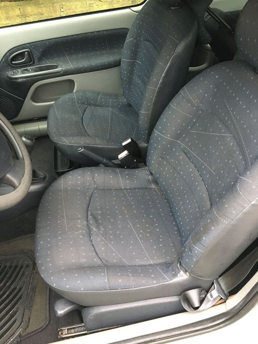 Renault Clio 1.2 Gasolina A/c 2001