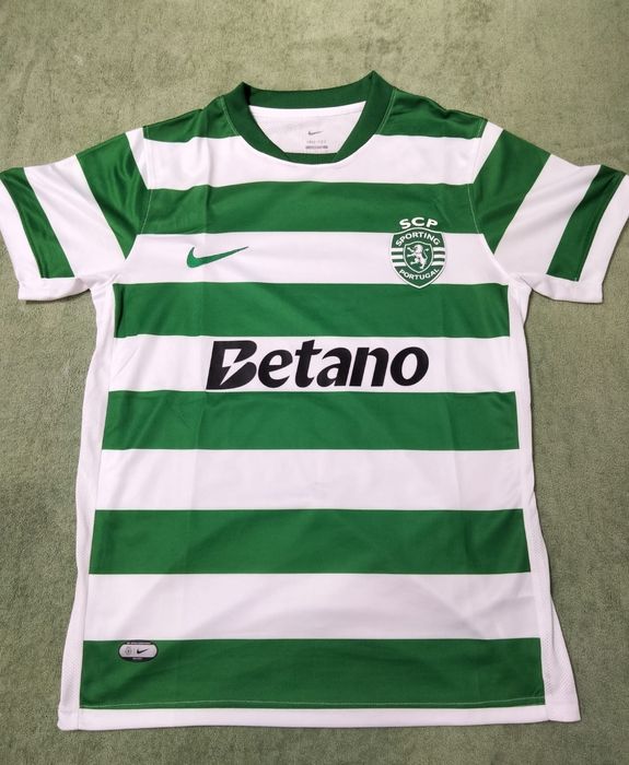 Camisola Sporting 2025