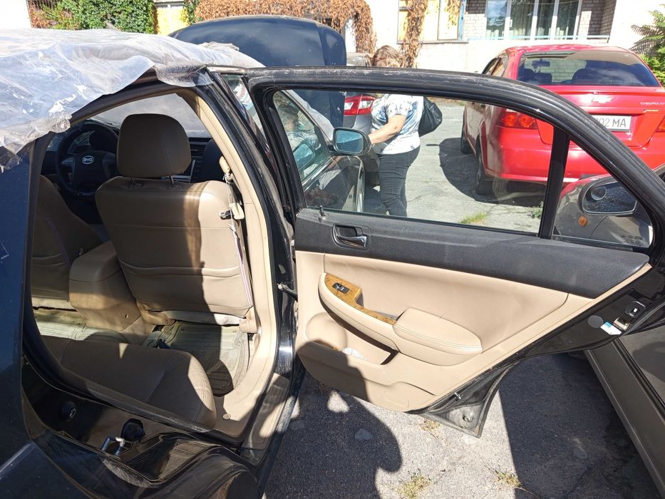 Продам авто BYD F6 2012г.