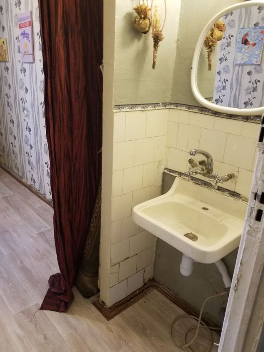 Сдам комнату в коммуне, Космонавтов, Черёмушки