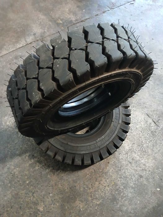 Opony pompowane, rozmiar 500x8 z dętką i fartuchem, do wózka widłowego