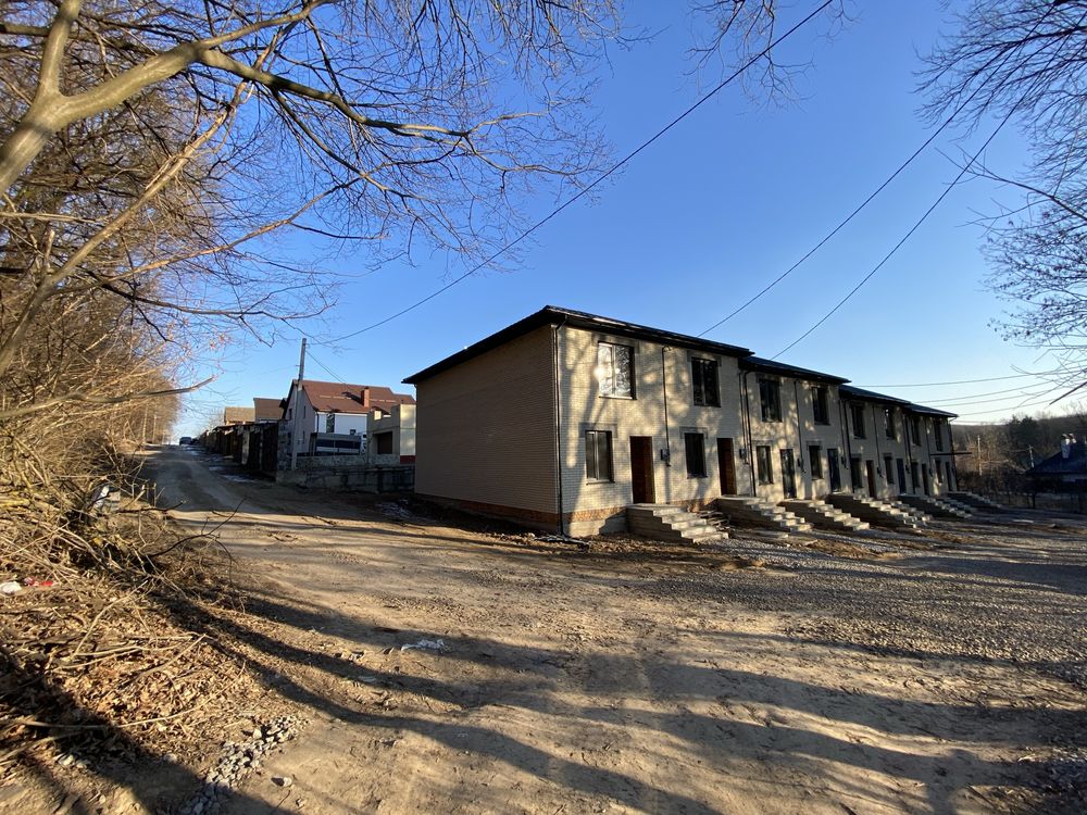 Продаж таунхауса в місті