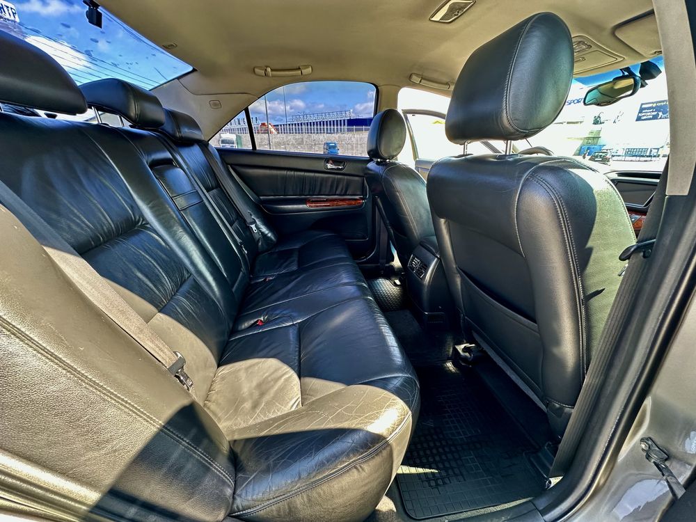 Toyota Camry 30 3.0 газ /бенз