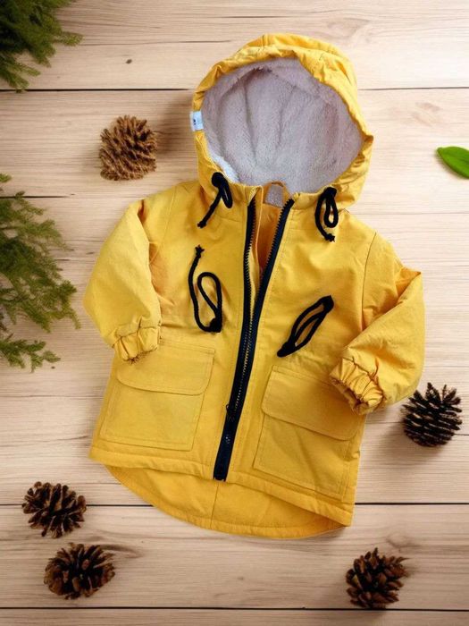 Дитяча утеплена куртка на 1 -1,5 роки