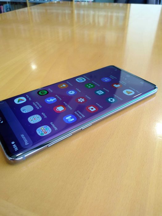 Samsung Galaxy s10 plus ótimo estado