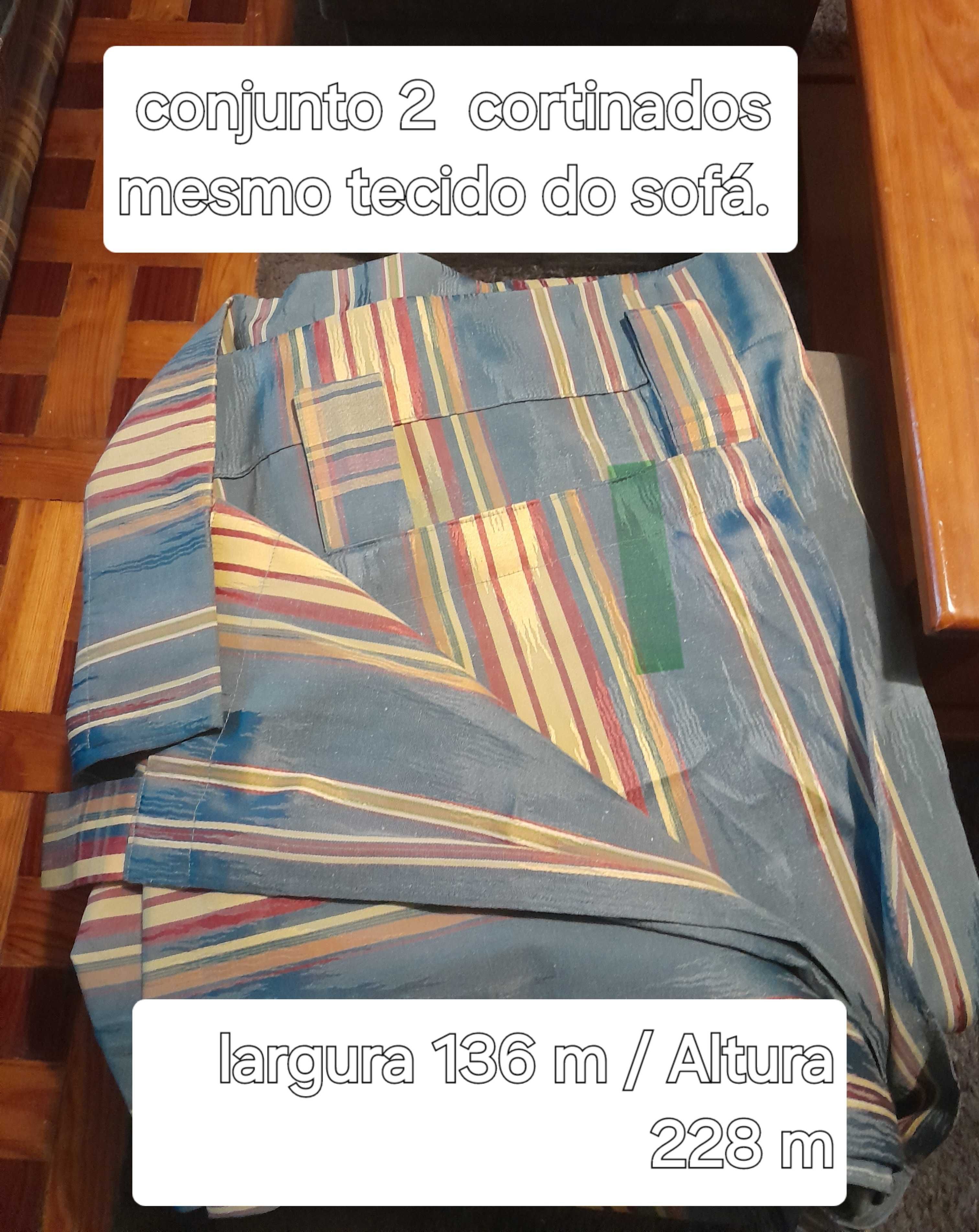 Vendo Sofá cama 3 lugares