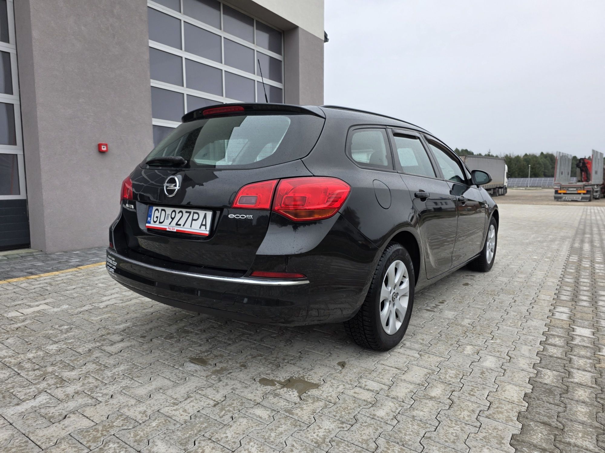Opel Astra J 2014 1.6 cdti