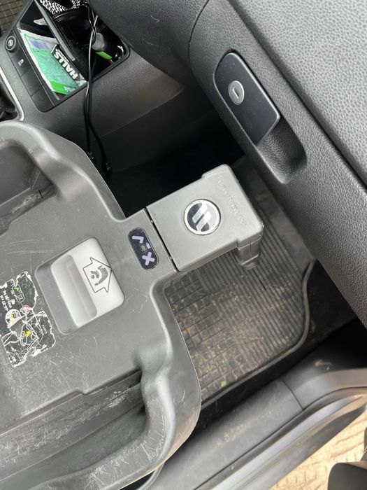 Fotelik samochodowy isofix baza  avionaut pixel granat aero wkladka