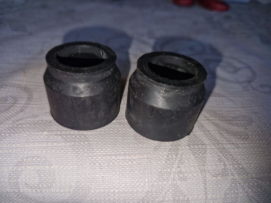 Nowe gumy lag zawieszenia widelca Romet motorynka komar ogar kadet pol