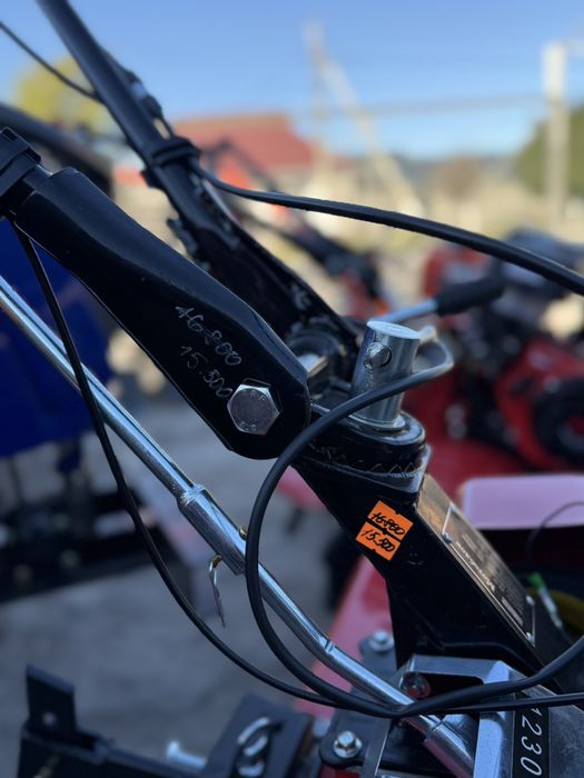 Мотоблок бензиновий 7 к.с. 168F  дизельний 6 к.с. 178F Zubr Зубр