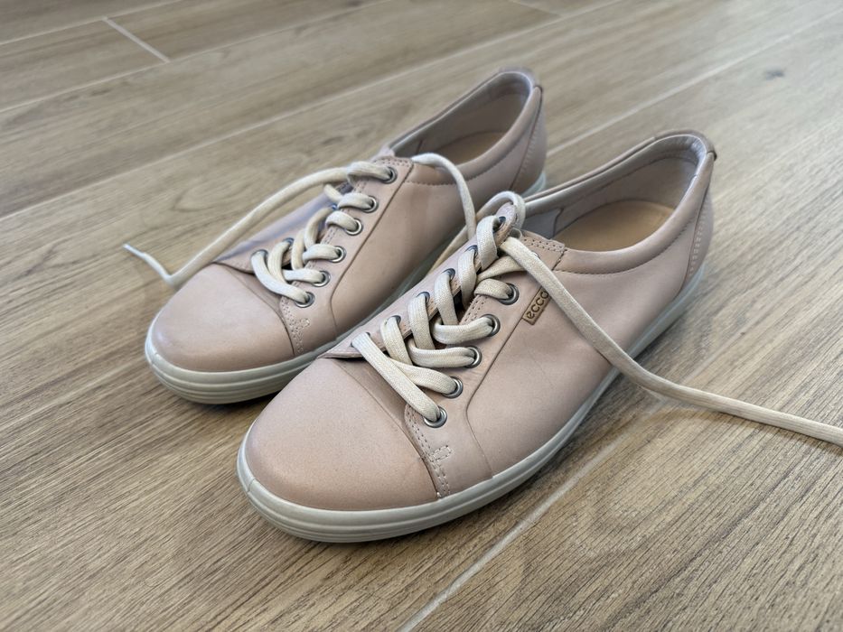 Damskie buty ECCO soft 7 rozmiar 40 stan idealny