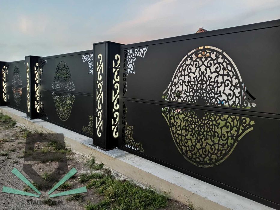 Brama przesuwna 4m, 5m, 6m, wycinana laserowo CNC, panelowa. Corten